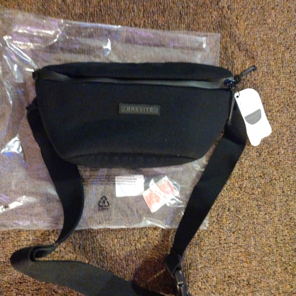 Lot of 3 Brevite everyday Crossbody Black unisex bag